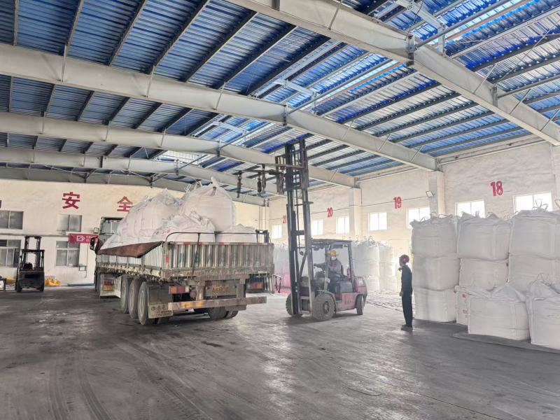 金正大集團(tuán)貴州公司單日化肥發(fā)貨量突破6000噸，全力護(hù)航春耕生產(chǎn)